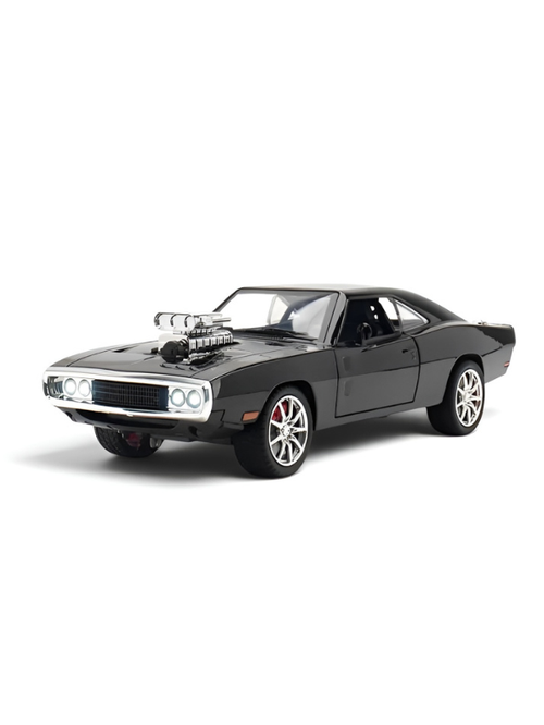 1970 Dodge Charger R/T Diecast Muscle Car Scale 1:32 with Clear Acrylic Display Case MD28