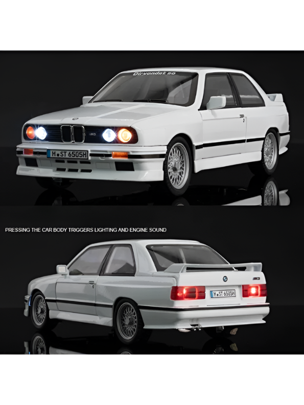 BMW M3 E30 Diecast Model Car |  1:24 Scale Collectible Replica Alloy Car MD581.