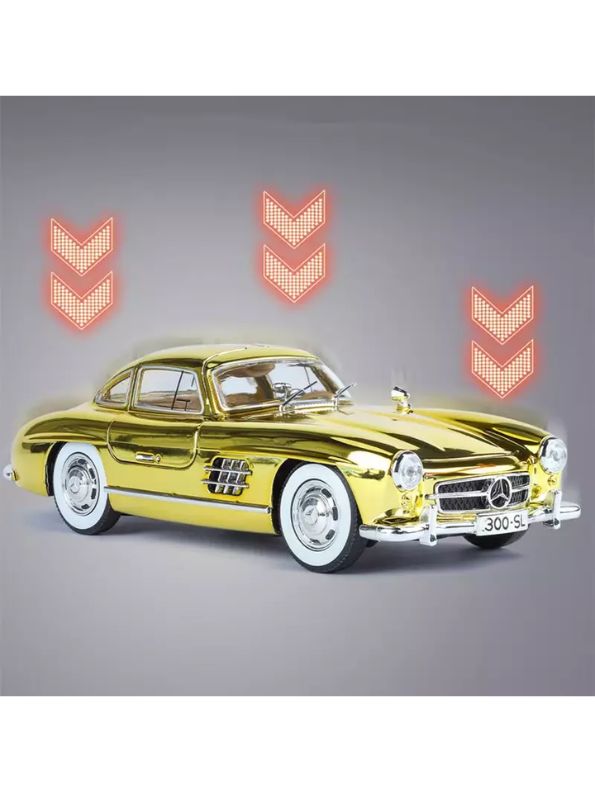 Gold - Mercedes-Benz 300SL – Diecast Alloy Metal Model Toy - Scale 1:24 Vintage Car.