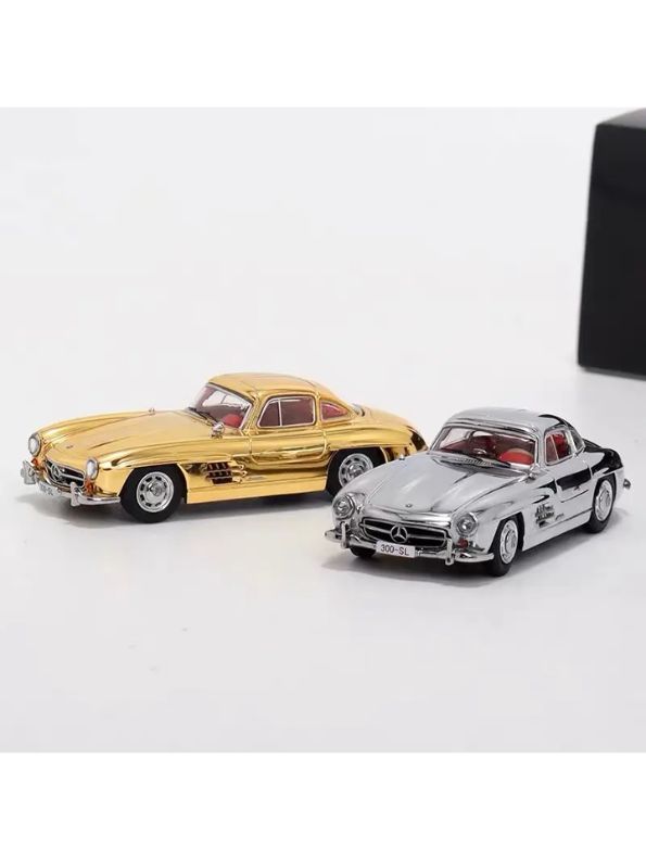 Gold - Mercedes-Benz 300SL – Diecast Alloy Metal Model Toy - Scale 1:24 Vintage Car.