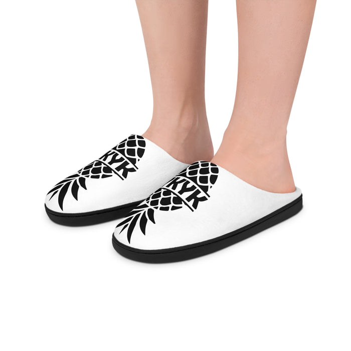 Men's Tropical Pineapple Indoor Slippers - Cozy & Fun Home Footwear