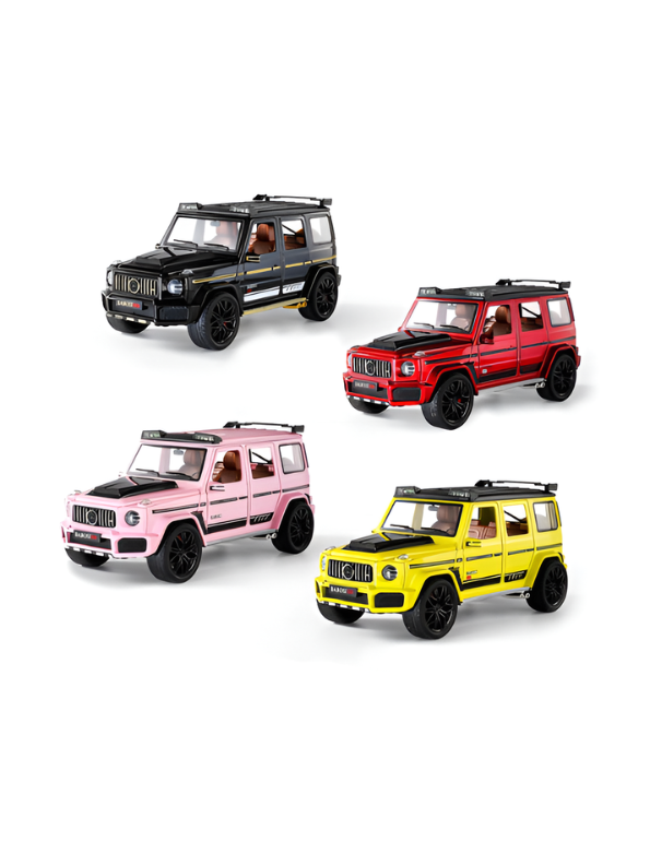 Mercedes-Benz G-Wagon Diecast SUV Model Car 1:18 Scale Collectible Car White TV4744.