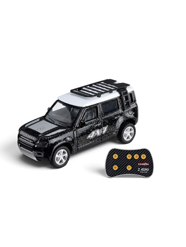 Mini 1:64 Land Rover Defender RC SUV – Metal Die-Cast 4x4 Off-Road Car with 2.4GHz Remote Control, Metallic Black MD569