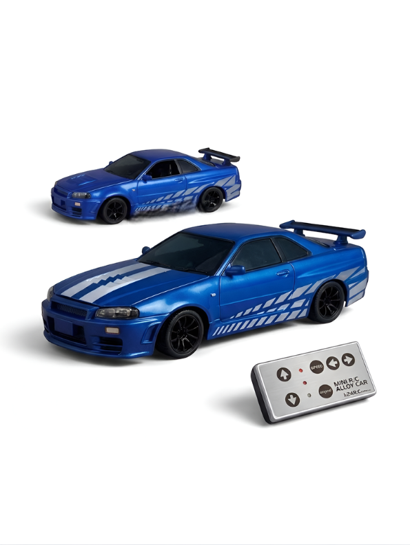 Mini Nissan Alloy RC Drift Car - 2.4GHz High-Speed Rechargeable Remote Control Street Racing Toy MD588issan