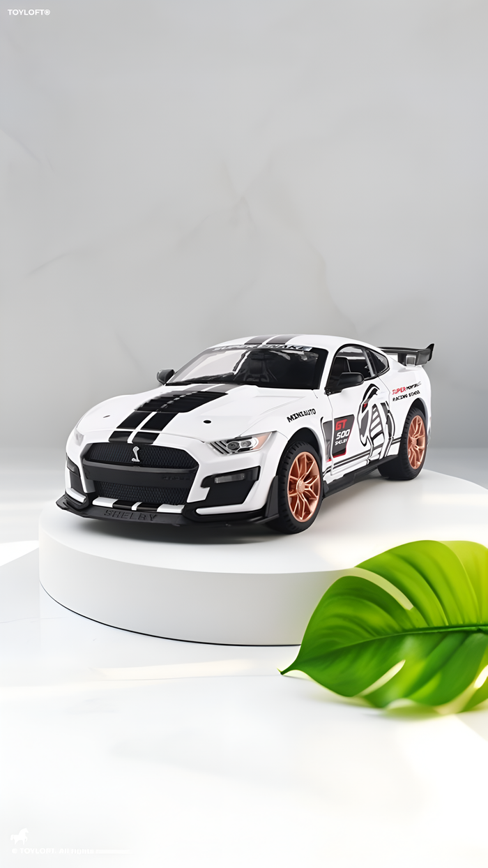 Mustang Shelby Cobra GT 500 Metal Model Diecast Car Scale 1:32 - White (S) - Free Car Inside.