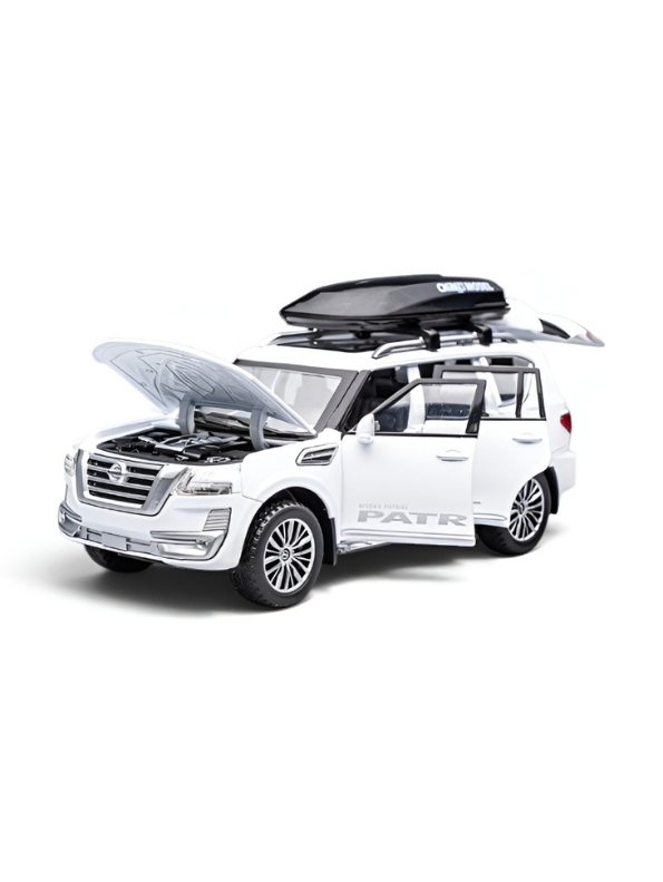 Nissan Patrol Diecast Model Car 1:32 Scale White Alloy Metal Toy Car with Opening Doors for Collectors TV5652