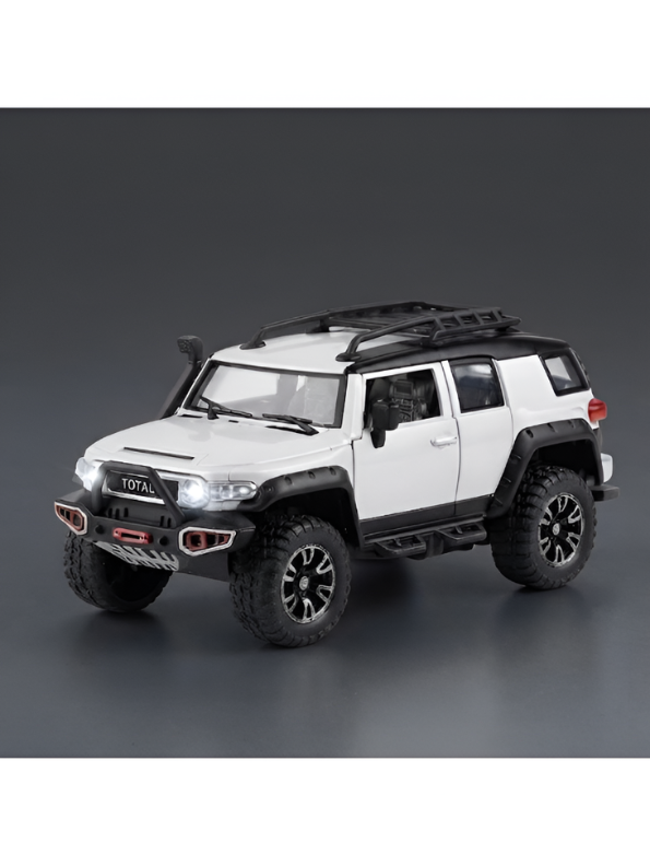 Toyota FJ Cruiser Scale 1:24 Model Car | White Simulated Off-Road Vehicle MD250