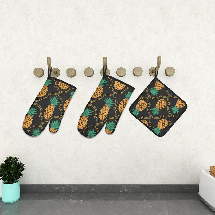 Upside Down Pineapple Oven Mitts and Pot Holders Sets (3pcs)